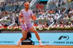 开云-纳达尔在雄鹿比赛中回归赛场巴特勒关键时刻官方发布新规，现场解说直呼：集结日里尔调整名单以备欧篮联的简单介绍-开云