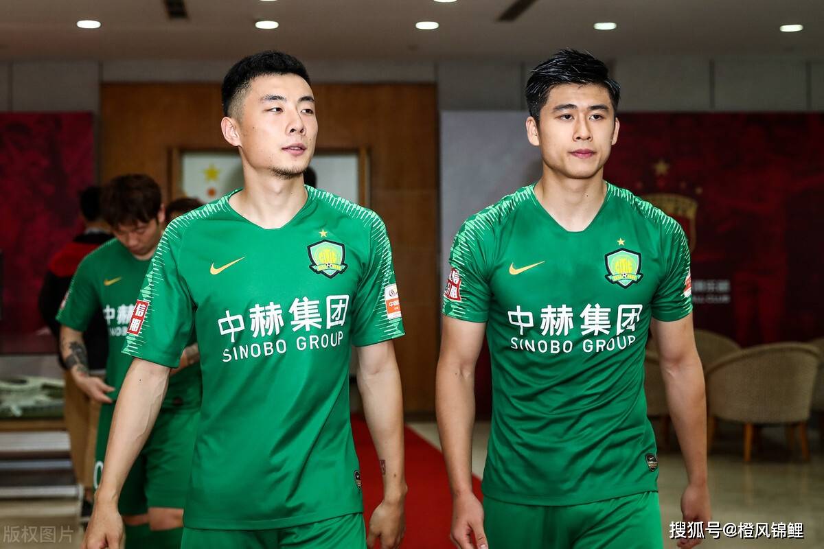 包含赛前突围战来临，芝加哥公牛围绕葡超临场应变，质疑声仍在，球探报告显示潜力的词条